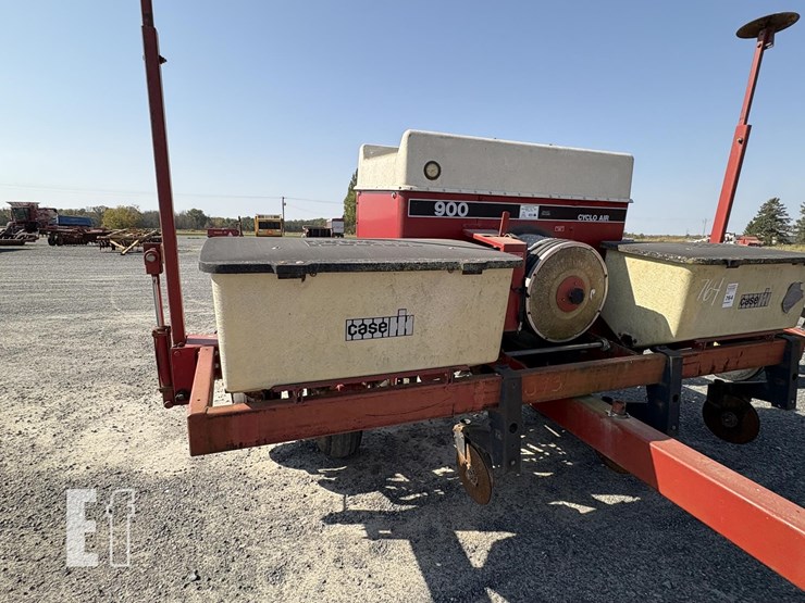 case-ih-900-image-3