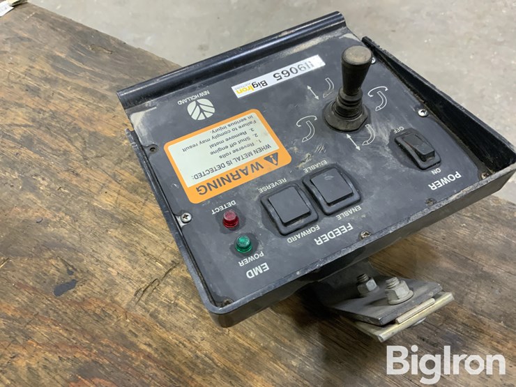 new-holland-corn-chopper-monitor-image-7