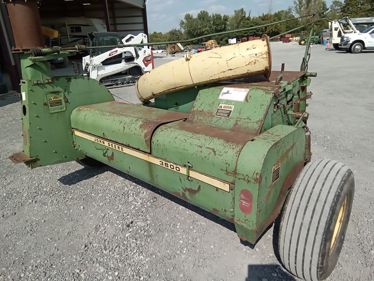 john-deere-3800-image-4