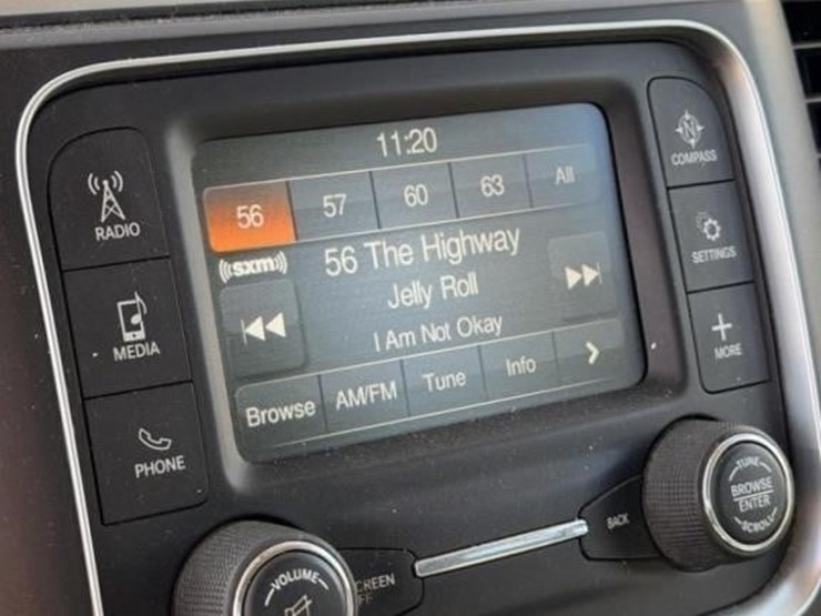 2015-ram-2500-hd-image-24