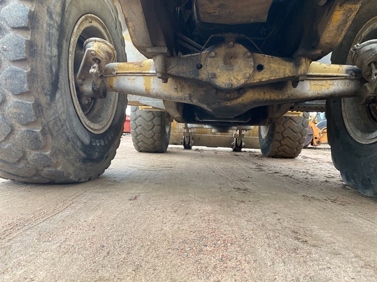 caterpillar-966c-image-14