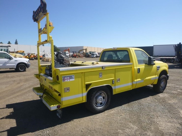 2010-ford-f350-image-4