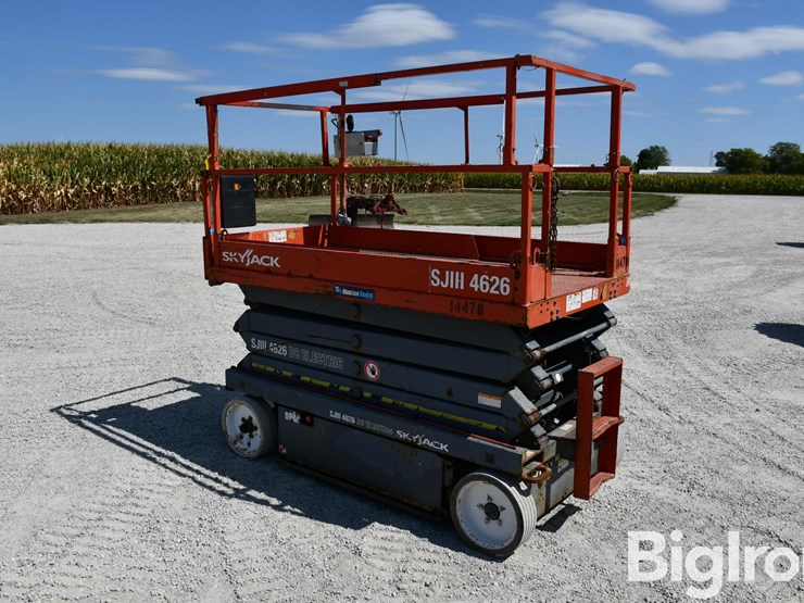 skyjack-sjiii4626-image-3