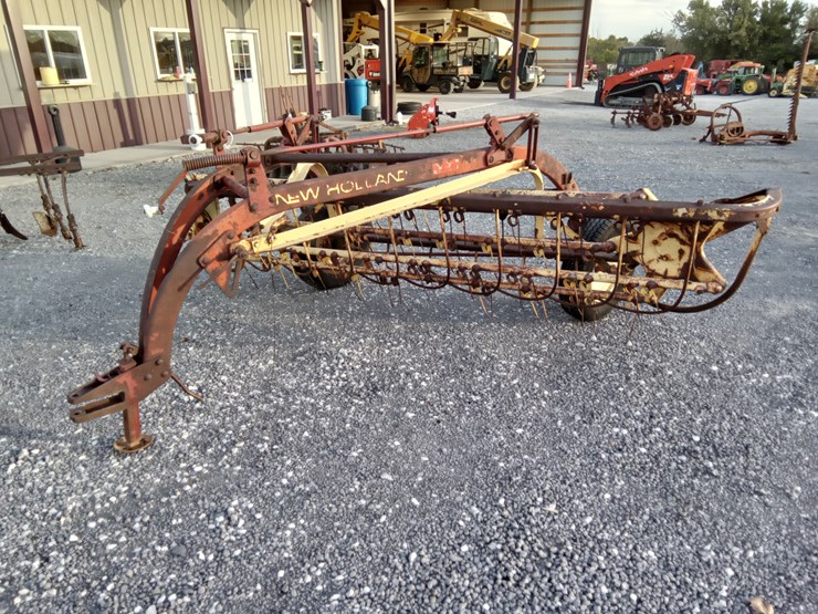 new-holland-256-image-1