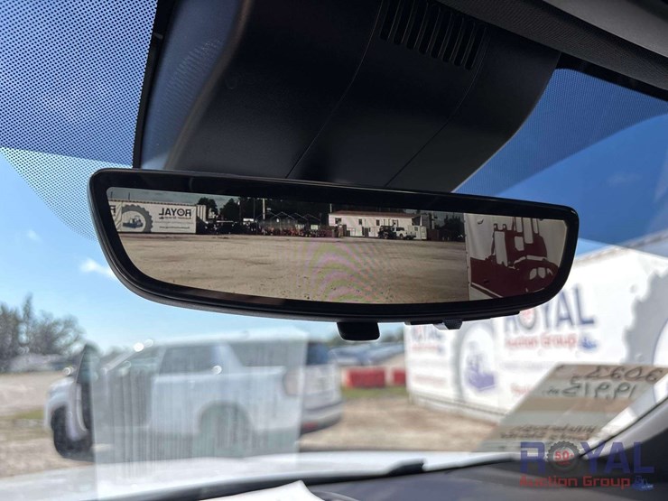 2023-chevrolet-tahoe-image-20