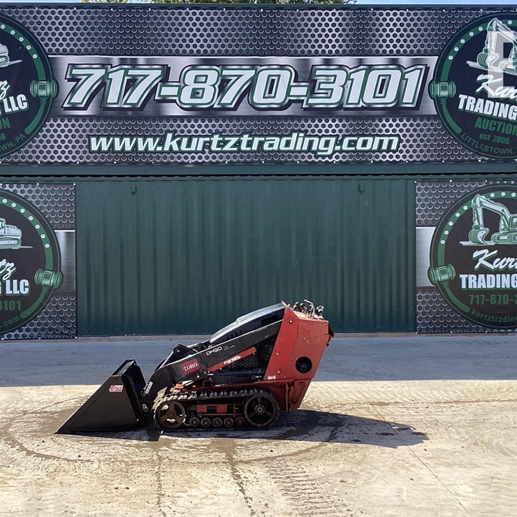 2014 TORO DINGO TX427W