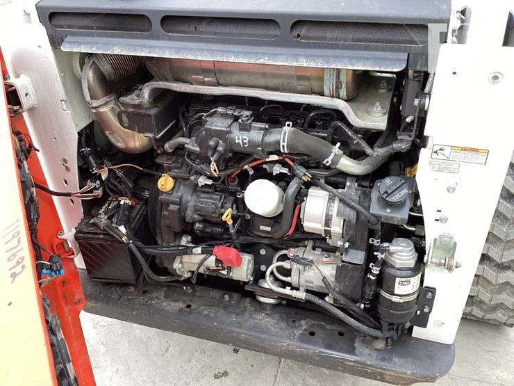 2019-bobcat-t770-image-13