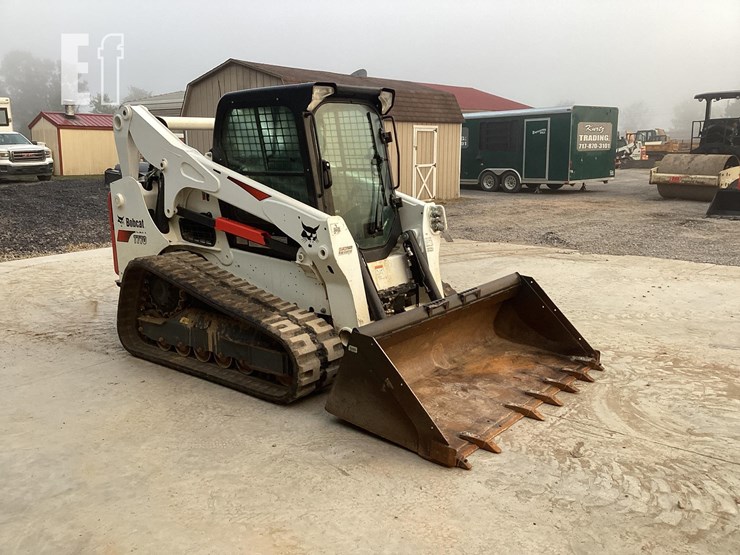 2022-bobcat-t770-image-6