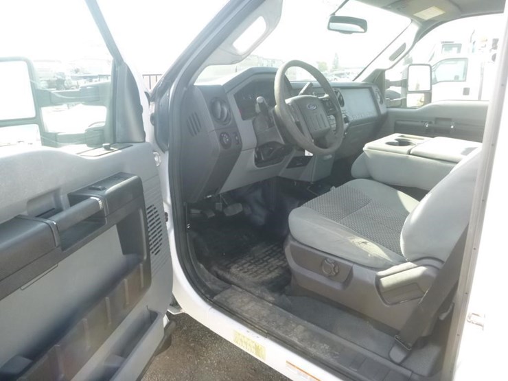 2014-ford-f450-image-14