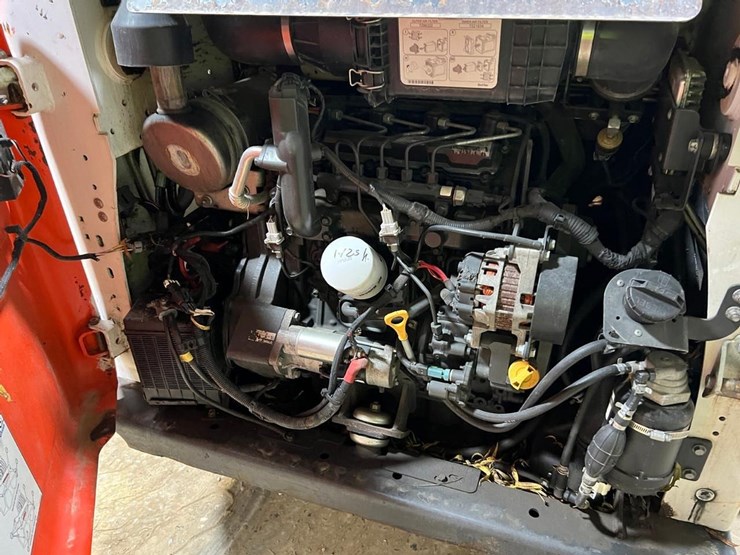 2018-bobcat-t650-image-17