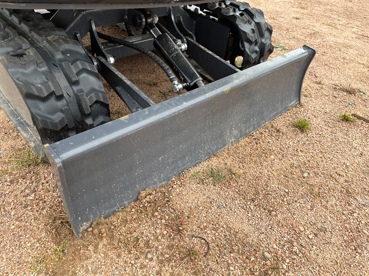 #1795-•-agt-qk18r-mini-excavator-image-12