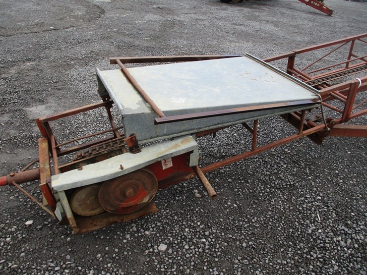 #38-•-45'-transport-hay-elevator-image-2