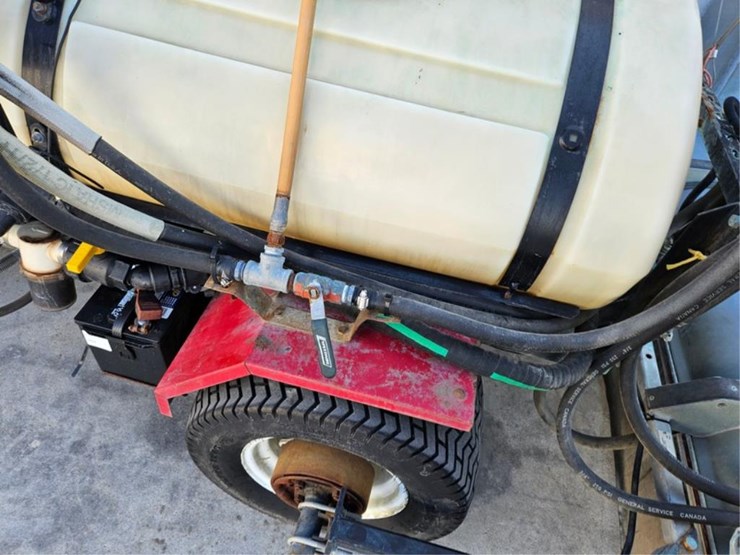 #2525-•-toro-1100-sprayer-image-17