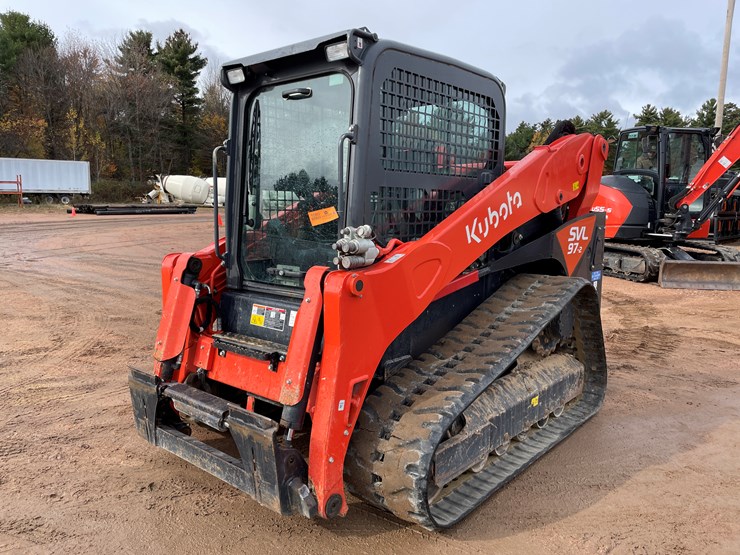 2022-kubota-svl97-2-image-1
