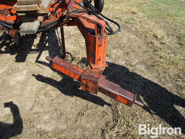 case-6x16-semi-mounted-plow-image-9