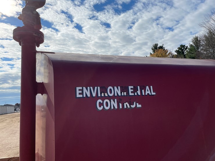 #3370-•-dust-control-5,200-gallon-water-truck-18'-tank-image-10