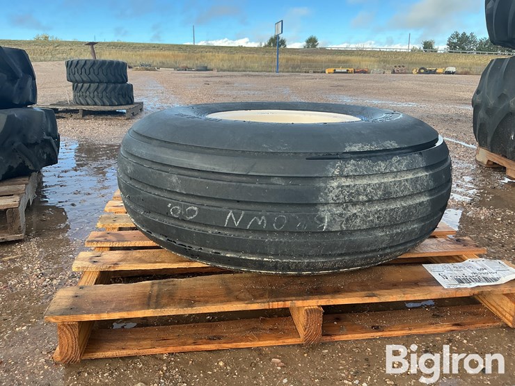 american-farmer-stalk-buster-14l-16.1sl-tractor-tire-image-2