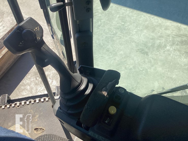 2009-caterpillar-140m-image-16