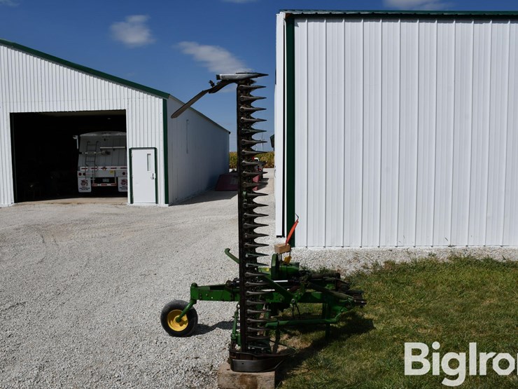 john-deere-30-image-4