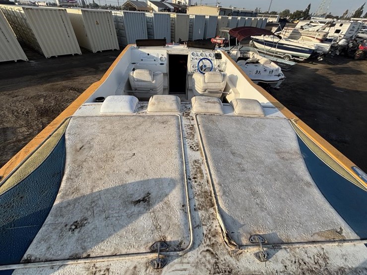 2004-unknown-trailer-image-11