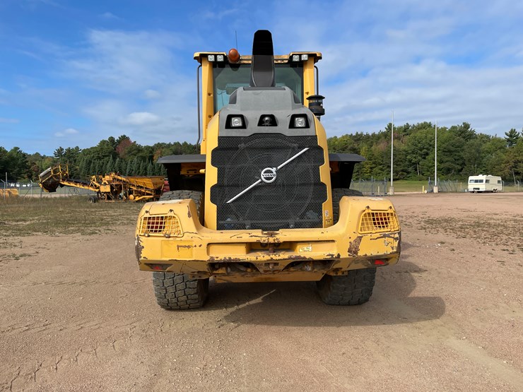 2015-volvo-l70h-image-122