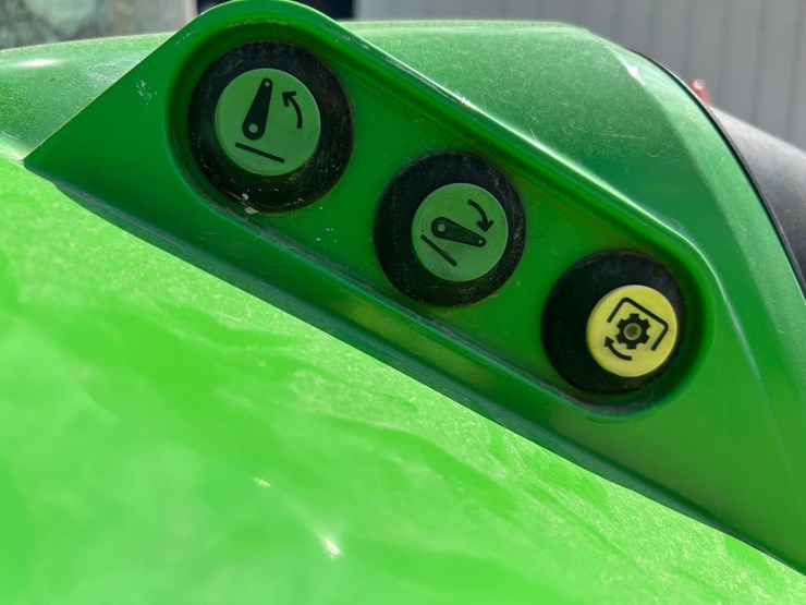 2022-deutz-fahr-5110g-image-34