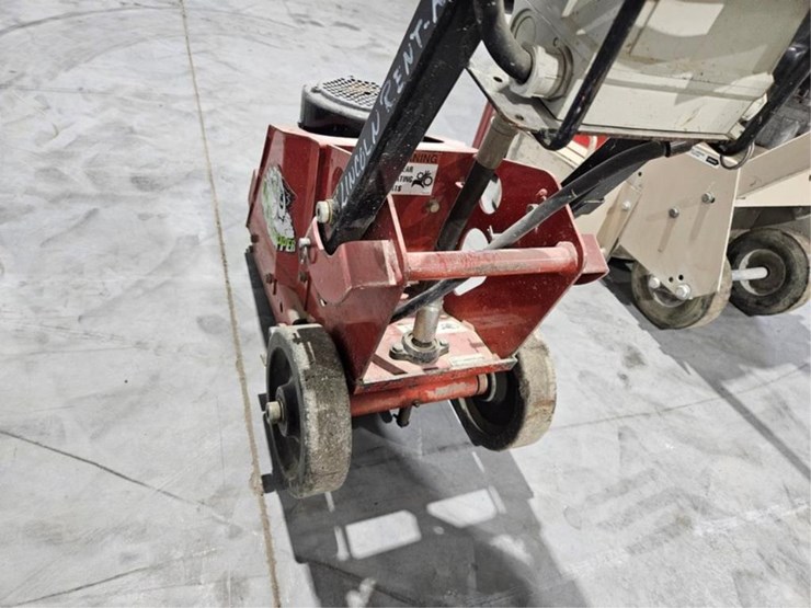 #2535-•-general-fcs16-floor-stripper-image-14