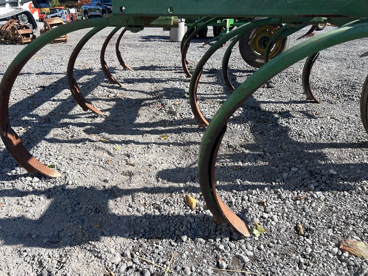 john-deere-1610-image-4