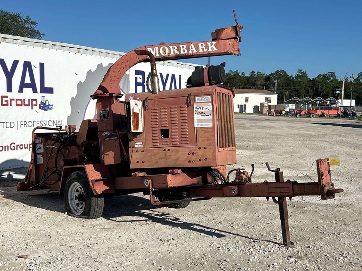 2000-morbark-towable-brush-chipper-image-2