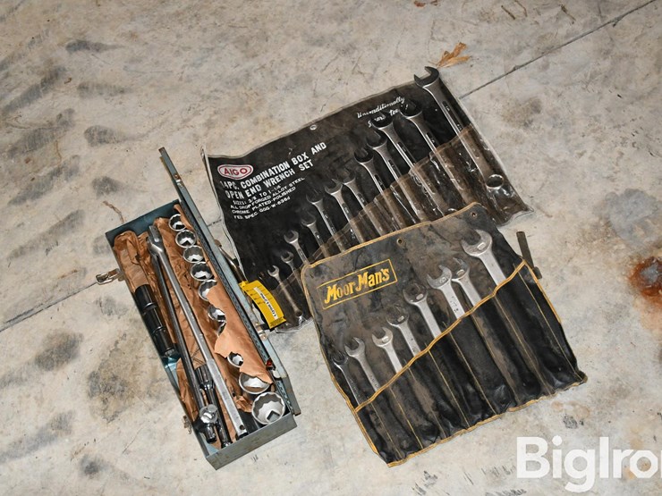 wrench-sets-and-socket-set-image-3