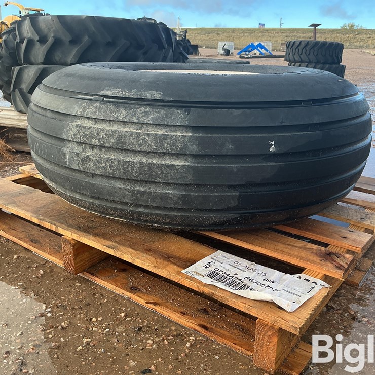 American Farmer Stalk Buster 14L-16.1SL Tractor Tire