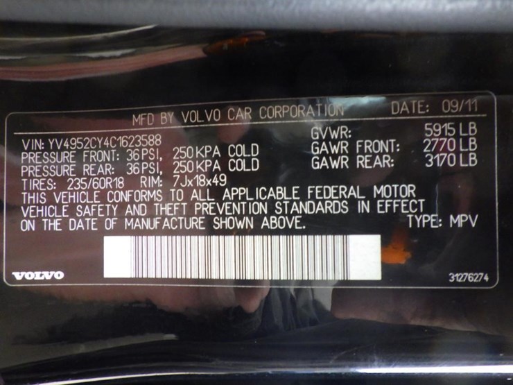 2012-volvo-xc90-image-16