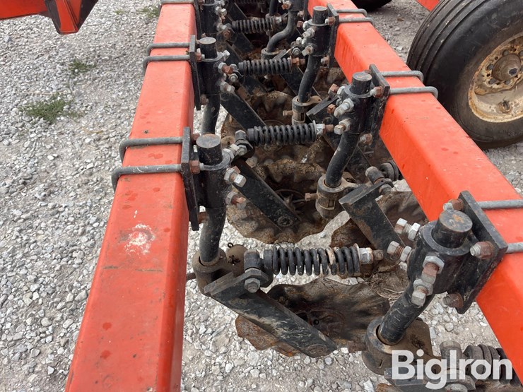 tye-series-v-image-14