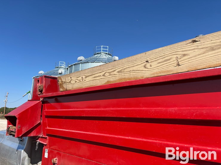 1982-chevrolet-k30-4x4-feed-truck-image-18