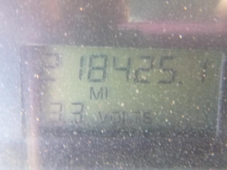 freightliner-fl70-image-19