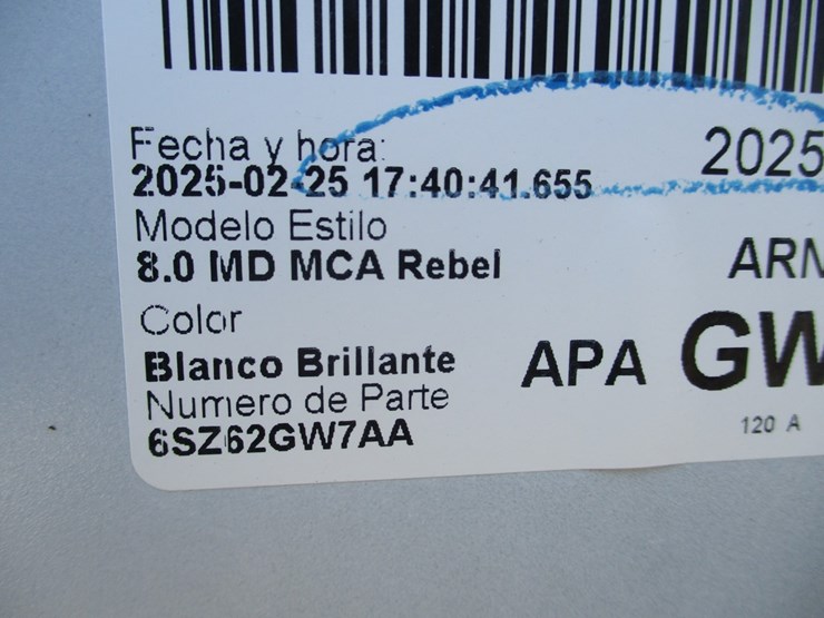 #95-•-8'-ram-truck-bed-w-bumper-image-5