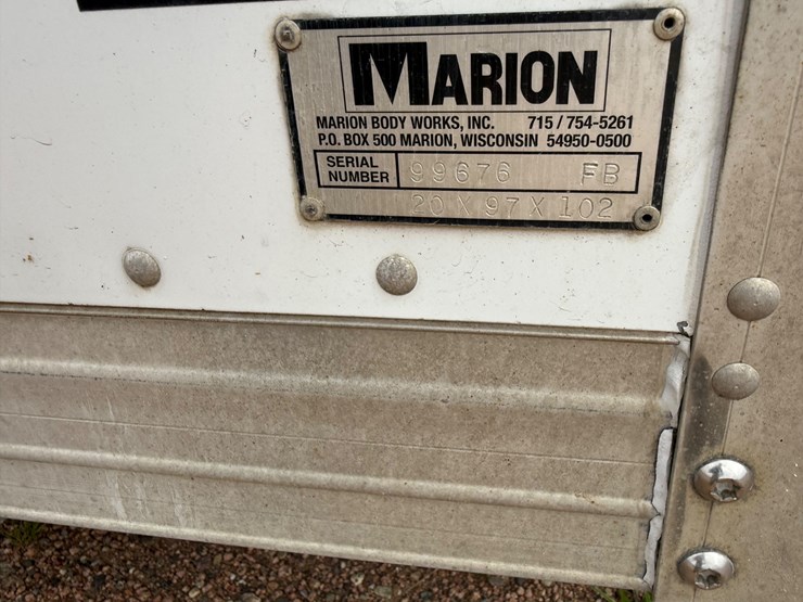 #3325-•-marion-20.5’-van-body-with-lift-gate-image-21