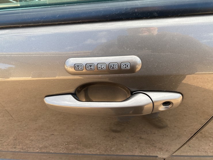 2013-ford-edge-image-60