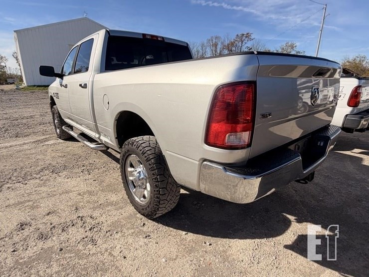 2015-ram-2500-hd-image-8