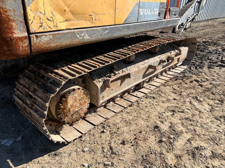 volvo-ec160-image-21