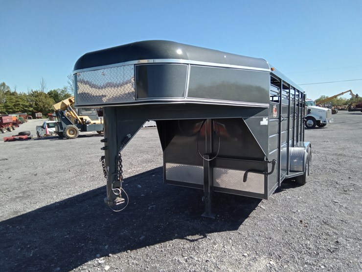 #918-•-2021-mtpa-gooseneck-stock-trailer-image-1