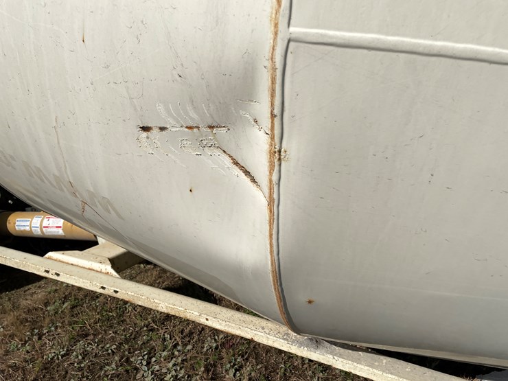 #3375-•-mcneilus-cement-mixer-drum-with-chutes-and-controls-image-17