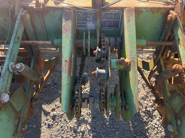 john-deere-7000-image-6