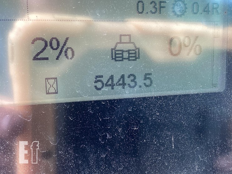 2018-caterpillar-d7e-image-18