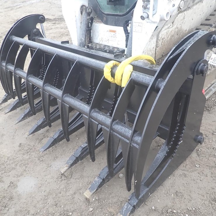 Wildcat 84" Heavy Duty Skid Steer Root Rake Grapple
