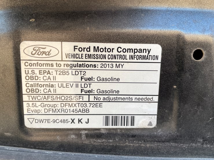 2013-ford-edge-image-41