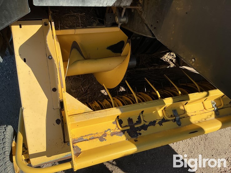 2004-new-holland-bb960s-image-13