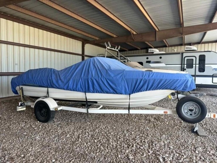 2005-bayliner-195br,-inboard-mercruiser-boat-image-21