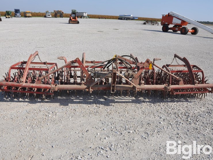 international-3-image-2