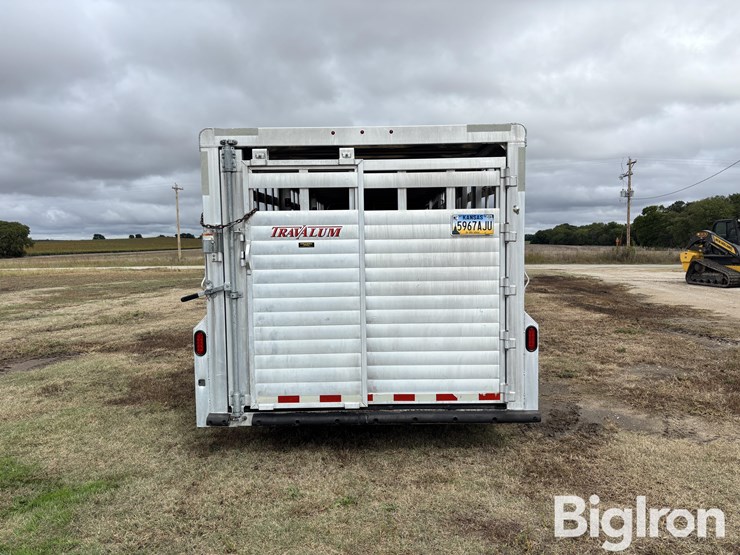 2019-travalum-tri/a-aluminum-gooseneck-livestock-trailer-image-6